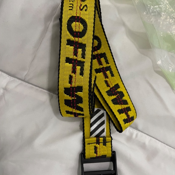 OFF WHITE INDUSTRIAL BELT NWT